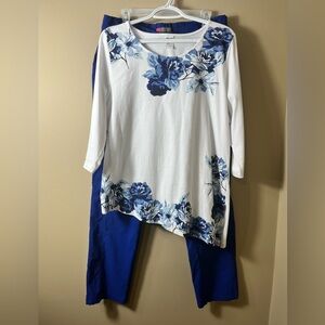 Stehmann Comfort Line Floral Blue and White Top and Blue Pants Set Size 12